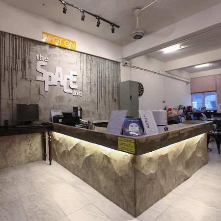 Spot On 90587 The Space Inn Kuala Terengganu Exterior foto