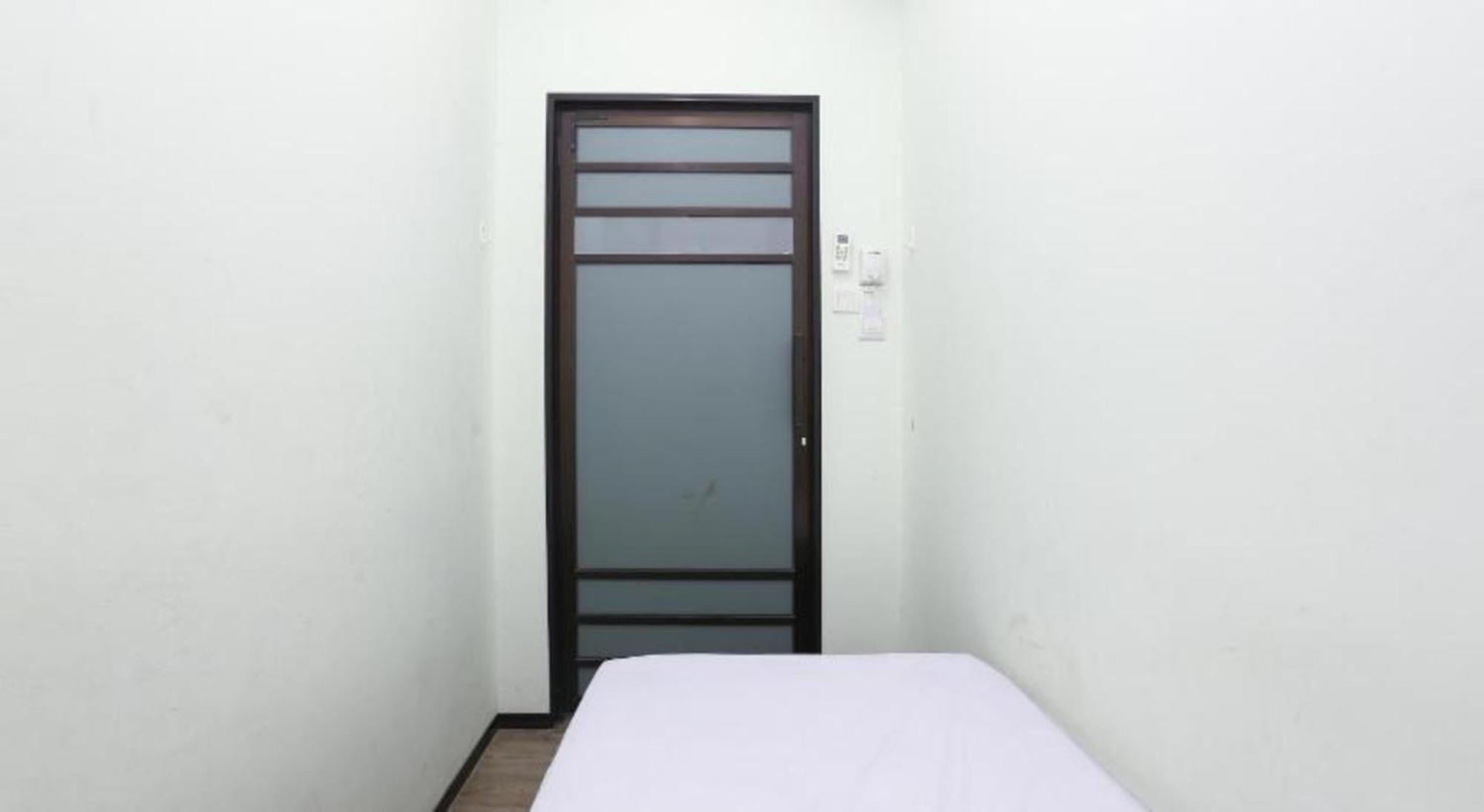 Spot On 90587 The Space Inn Kuala Terengganu Exterior foto