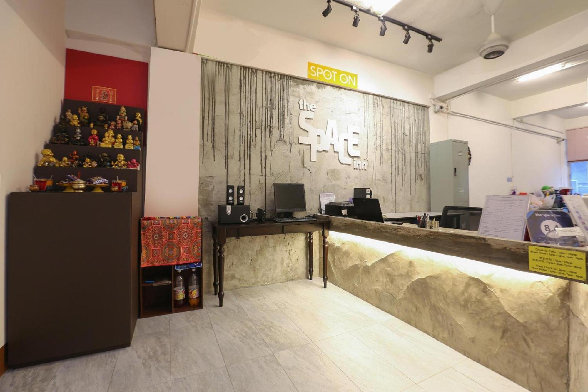 Spot On 90587 The Space Inn Kuala Terengganu Exterior foto